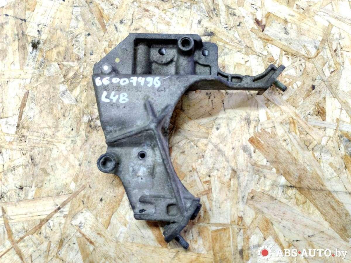 кронштейн двигателя Citroen C5 1 поколение 2003, 2.0 л., дизель, МКПП, седан, 9635969880 - фото №1