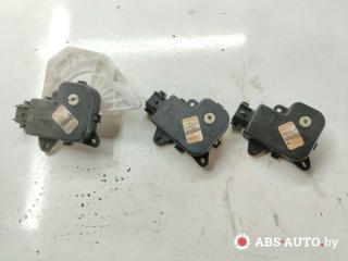 моторчик заслонки печки Renault Laguna 2 поколение [рестайлинг] 2005, 1.8 л., бензин, МКПП, универсал, 52435222