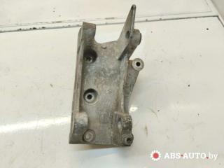 кронштейн генератора Peugeot 307 1 поколение 2004, 2.0 л., дизель, МКПП, хетчбэк 5 дв., 9636301380