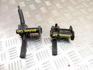 захватный крюк капота Renault 19 2 поколение 2000, 38210