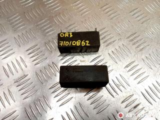 реле стеклоочистителей BMW 3 серия E30 [рестайлинг] 1993, 13746132