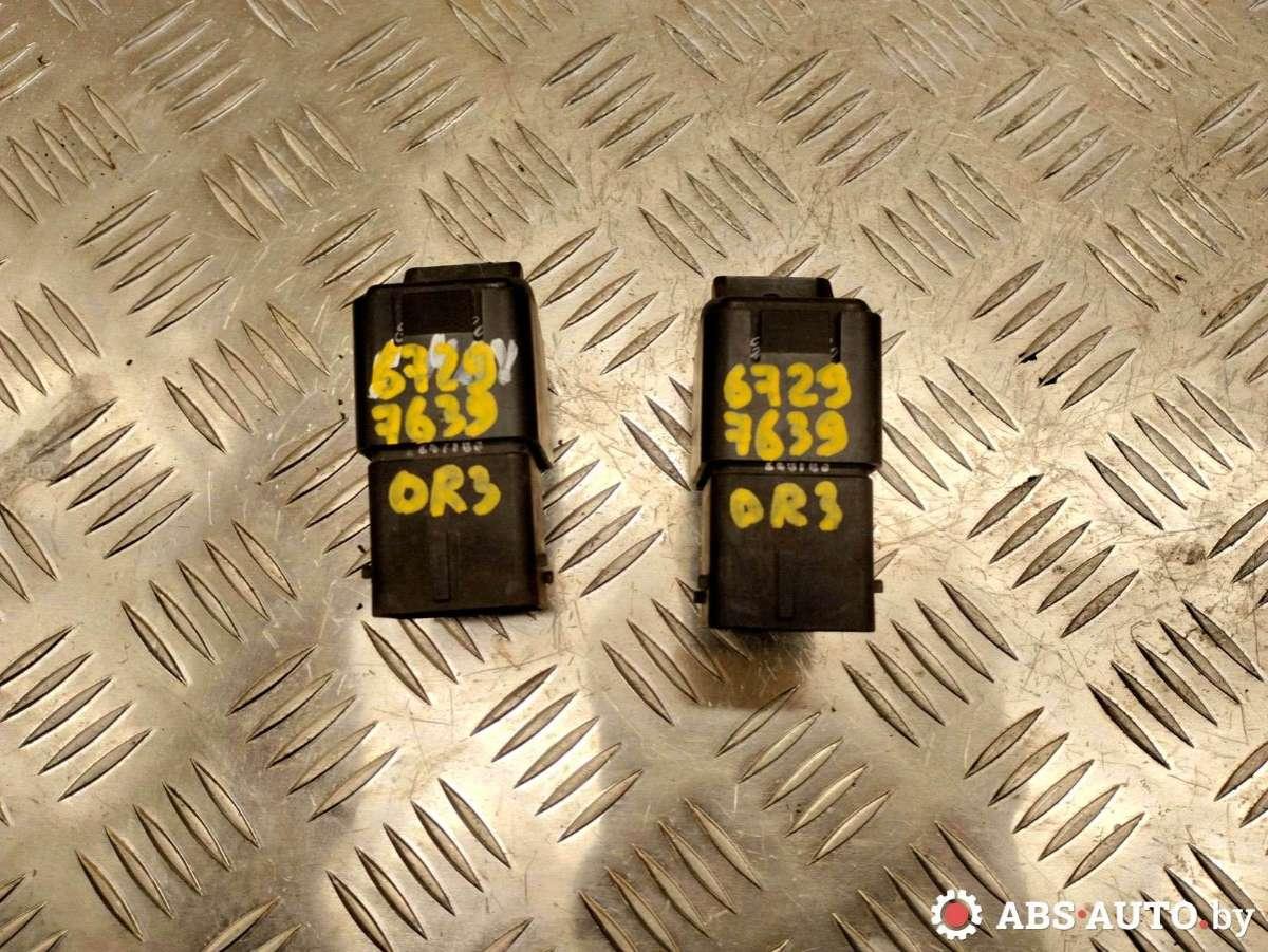 реле накала свечей Ford Focus 2 поколение 2005, 3M5T2504A - фото №1