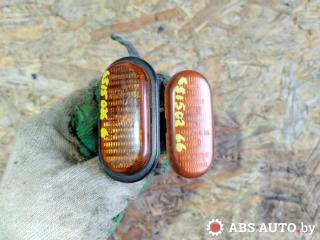 повторитель поворота на крыле правый Renault Scenic 1 поколение 1998, 2.0 л., бензин, МКПП, минивэн, 7700847333, 13910020, 6R0142789, E10142789