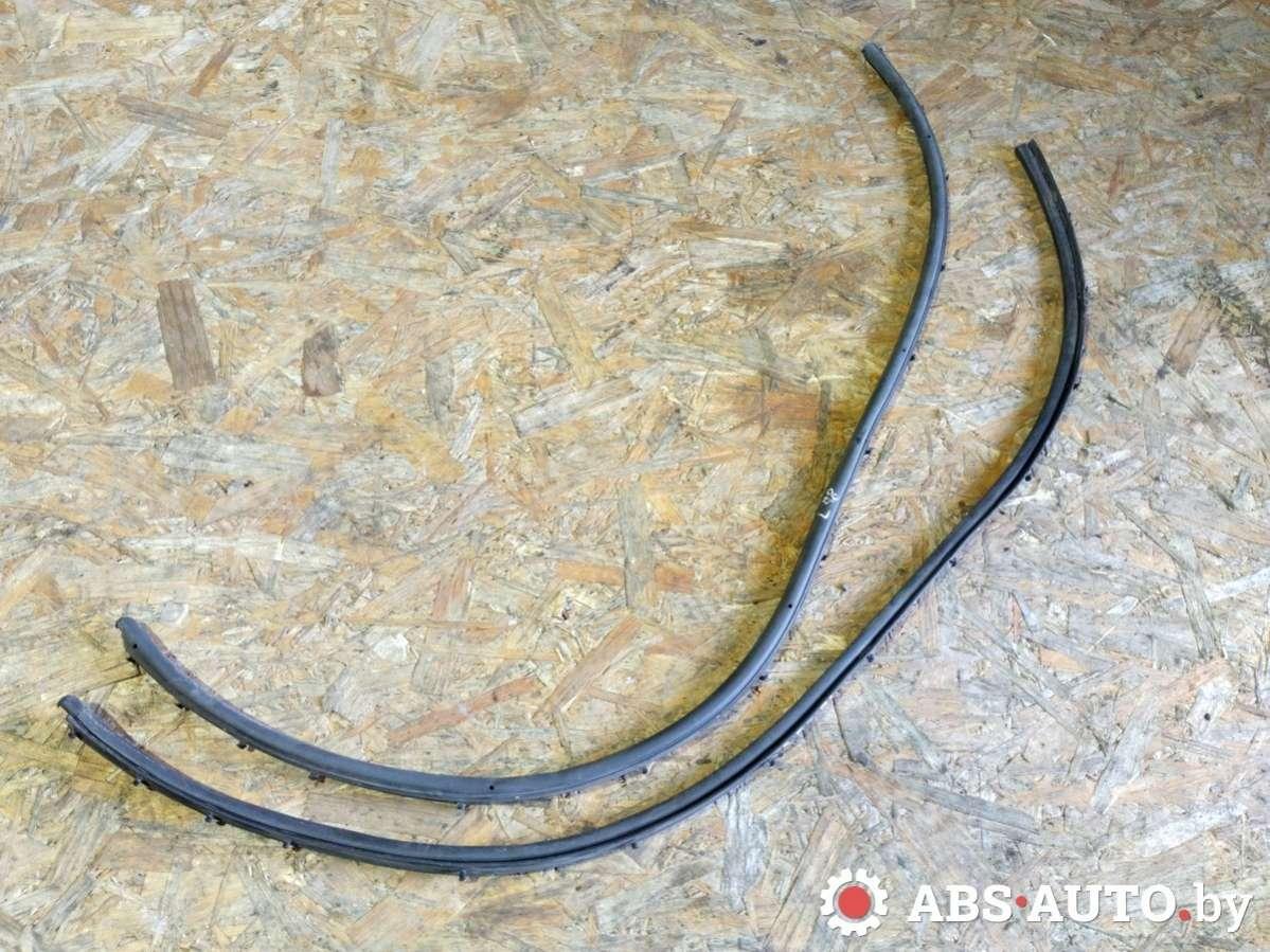 уплотнитель подкапотного пространства Citroen C5 1 поколение 2003, 2.0 л., дизель, МКПП, седан, 9632541980 - фото №1