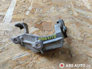 кронштейн ТНВД Renault Scenic 1 поколение [рестайлинг] 2002, 1.9 л., дизель, МКПП, минивэн, 7700115681