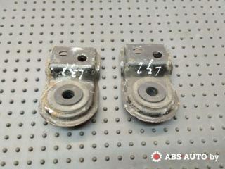 кронштейн радиатора Volvo V40 1 поколение [рестайлинг] 2002, 1.9 л., дизель, МКПП, универсал, 925655