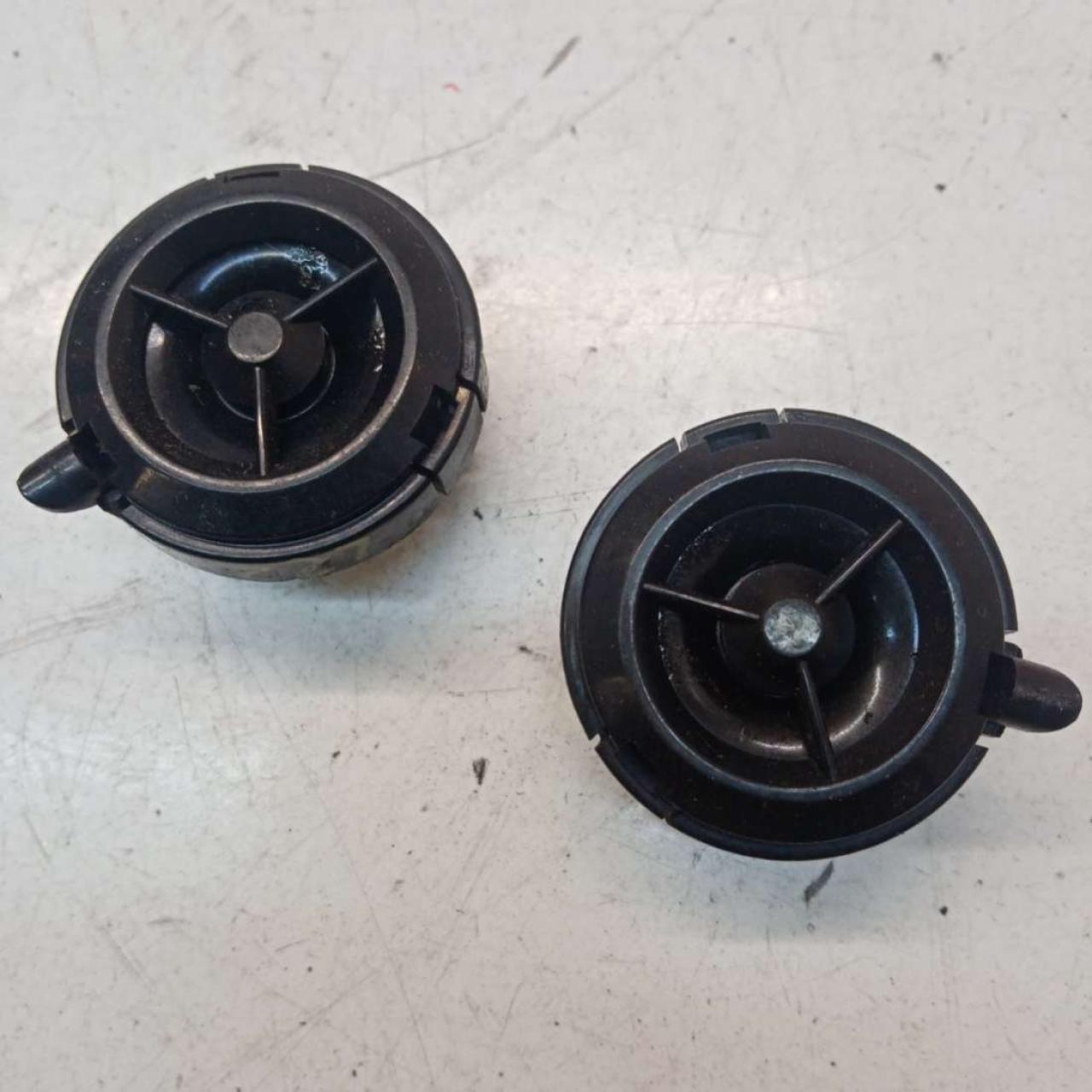 динамик высокочастотный (пищалка) Mercedes-Benz E-Класс W211/S211 2004, 2.2 л., дизель, универсал, A2118200202 - фото №1