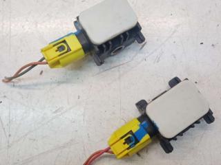 датчик удара Mercedes-Benz R-Класс W251 [рестайлинг] 2009, 3.0 л., OM 642.950, дизель, АКПП, минивэн, 0038202826, 010807403780