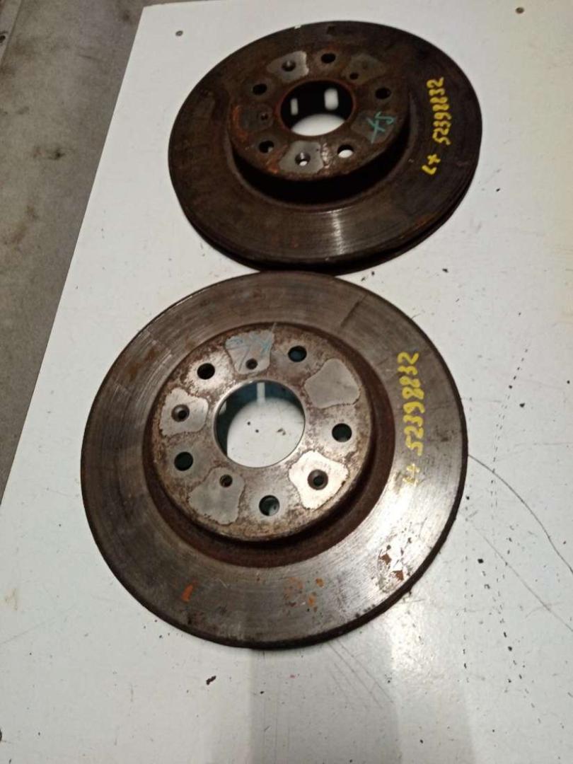 диск тормозной передний Suzuki SX4 1 поколение 2008 - фото №1