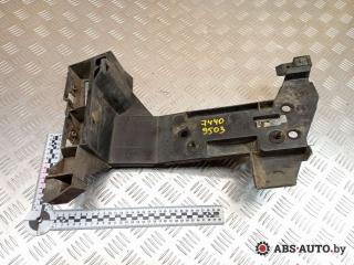 Крепление бампера заднего Renault Mascott 1 поколение 2004, 2.8 л., МКПП, микроавтобус, 7700352211