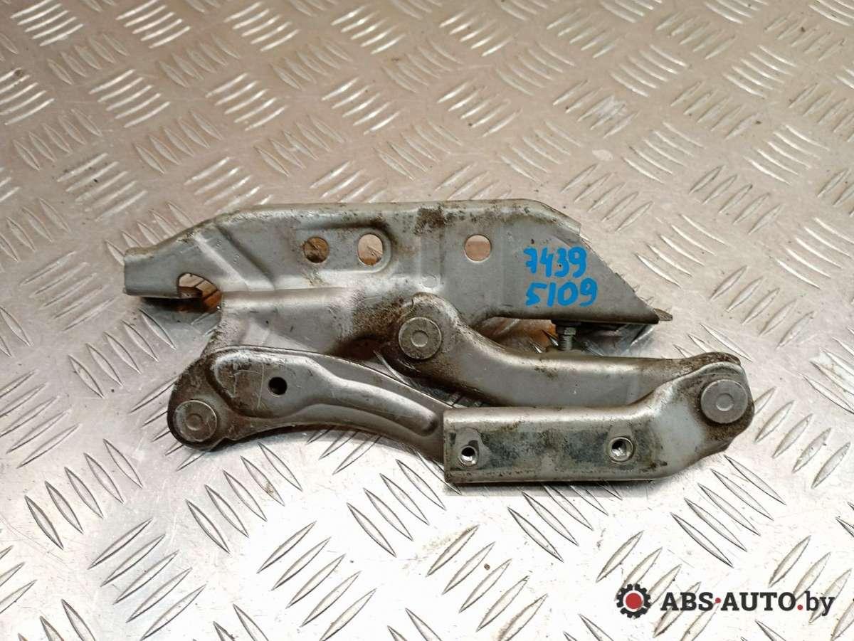 петля капота левая Mercedes-Benz A W169 2 поколение (2004-2008) 2008, 2.0 л., дизель, МКПП, хетчбэк 3 дв., A1698800128 - фото №1