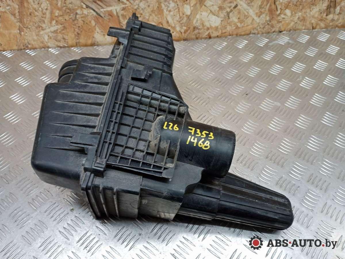 корпус воздушного фильтра Citroen C5 1 поколение 2004, 2.2 л., дизель, МКПП, 9636065080, 9629040380, 9636500180, 98135100G, 98031120D - фото №1