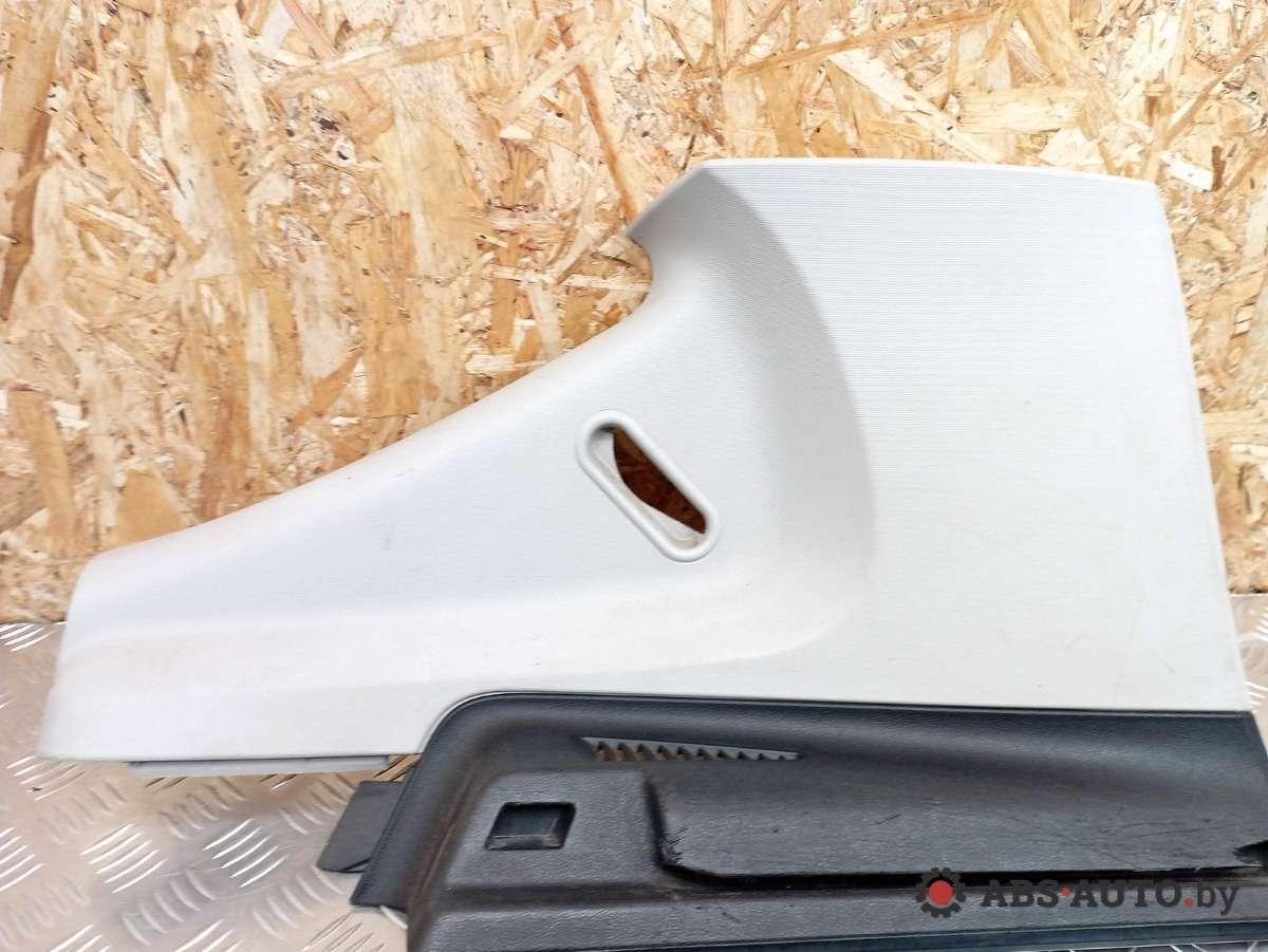 обшивка стойки Mercedes-Benz A W169 2 поколение (2004-2008) 2008, 2.0 л., дизель, МКПП, хетчбэк 3 дв., A1696902625 - фото №1