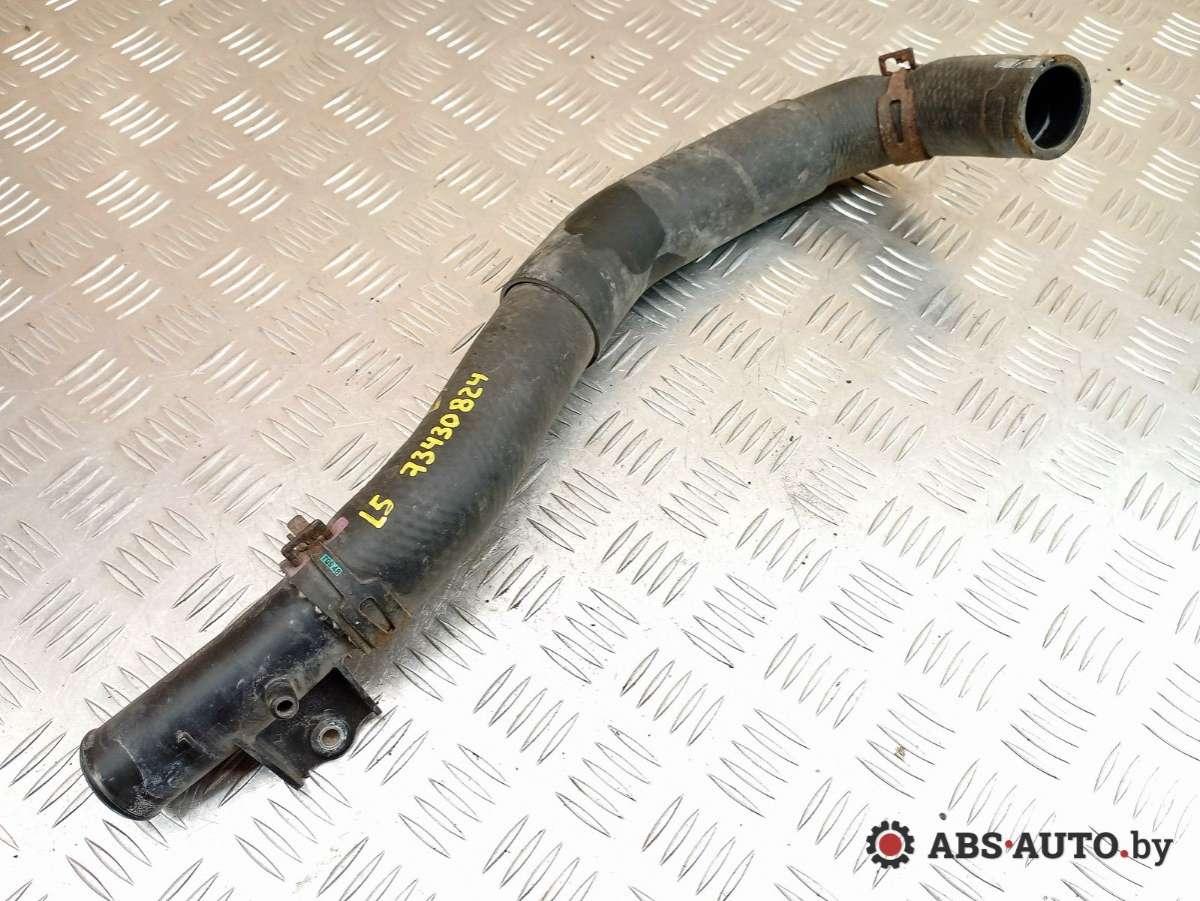 патрубок радиатора Lexus IS 2 поколение (XE20) 2007, 2.2 л., дизель, МКПП, 1657726010 - фото №1