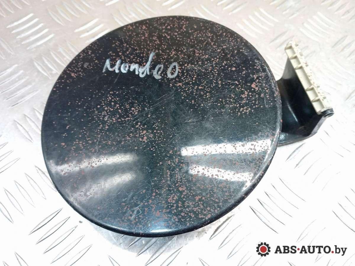 лючок топливного бака Ford Mondeo 1 поколение 1996, 93BGF405A02AE - фото №1