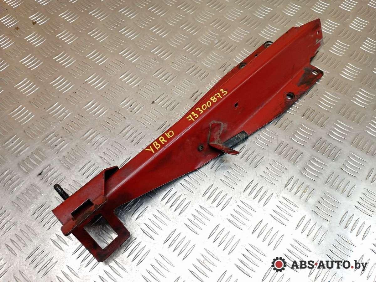 кронштейн топливного фильтра IVECO Daily 3 поколение 2001, 2.8 л., 8140.43B, дизель, МКПП, 35s11, микроавтобус - фото №1