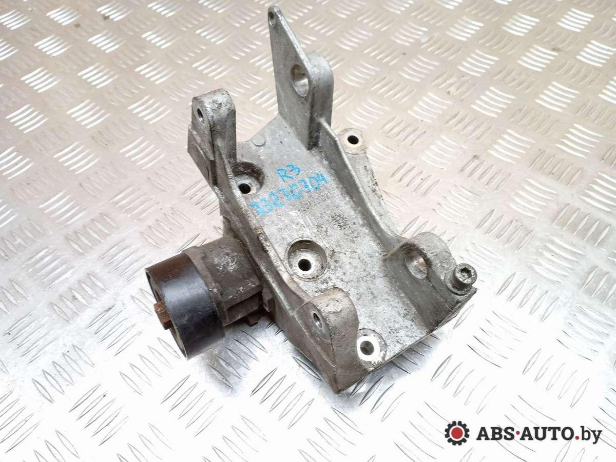 кронштейн генератора Peugeot 307 1 поколение 2004, 2.0 л., МКПП, хетчбэк 5 дв., 9636301380 - фото №1