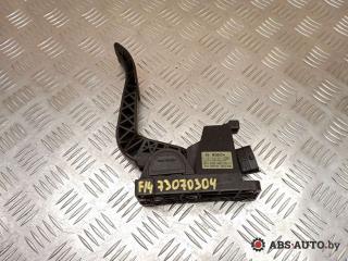 педаль Mercedes-Benz Vito W639 2005, 2.2 л., OM 646.982, дизель, МКПП, микроавтобус, 0281002581, A6398000604