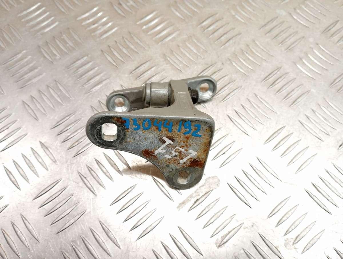 петля двери Mercedes-Benz S-Класс W220 2002, 3.2 л., дизель, АКПП, седан - фото №1