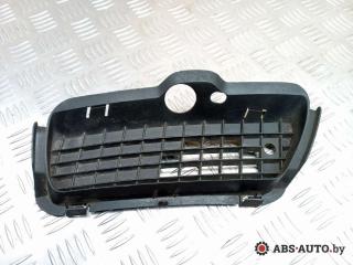 заглушка (решетка) в бампер Volkswagen Golf 3 поколение 1997, 1H6853666