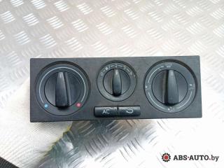 блок управления печки / климат-контроля Volkswagen Bora 1 поколение 2002, 1J0820045F