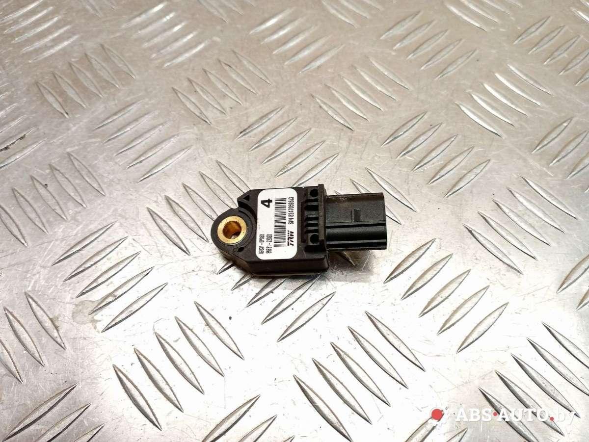 датчик удара Lexus IS 2 поколение (XE20) 2007, 2.2 л., дизель, МКПП, 898310P020, 8983122020 - фото №1