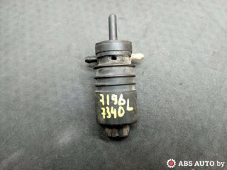 насос (моторчик) омывателя стекла Ford Galaxy 1 поколение 2000, 1H6955651, 95VW17K624AA, 1450173, 1450185