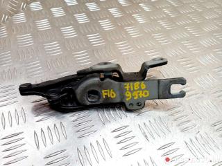 петля капота левая BMW 3 серия E90/E91 [рестайлинг] 2008, 2.5 л., бензин, АКПП, кабриолет, 7115263