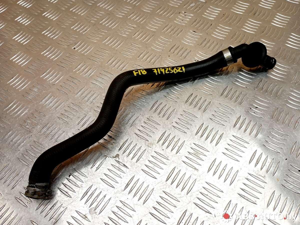 патрубок отопителя (печки) Mercedes-Benz E-Класс W211/S211 2003, 2.2 л., дизель, АКПП, седан, A2118302615 - фото №1