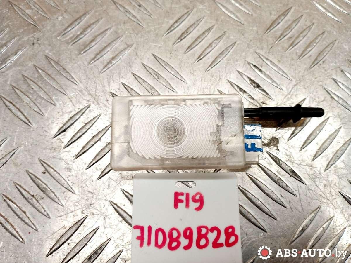 плафон подсветки бардачка Opel Mokka 1 поколение 2015, 1.6 л., B 16 XER, бензин, МКПП, 13577963 - фото №1