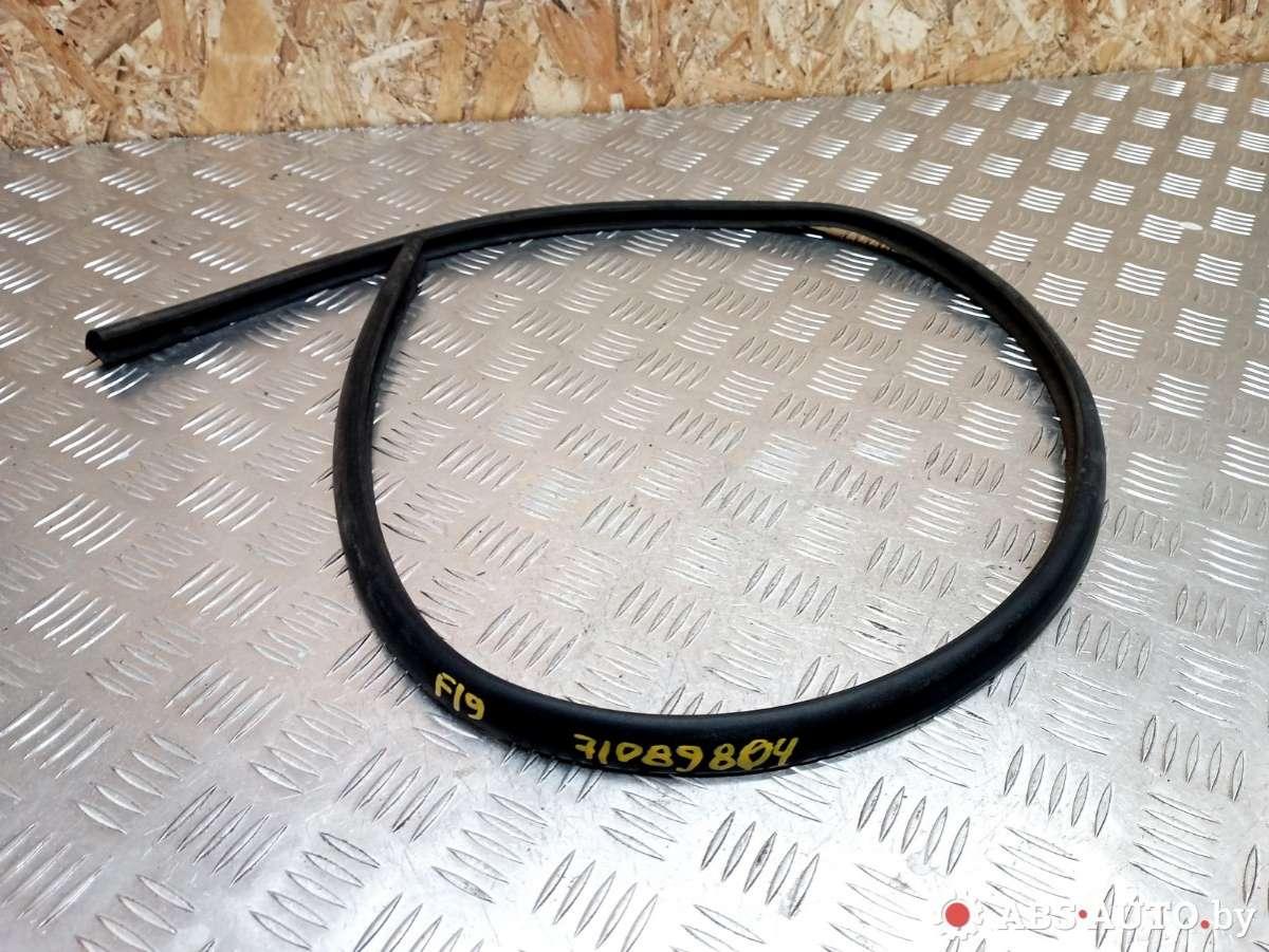 уплотнитель подкапотного пространства Opel Mokka 1 поколение 2015, 1.6 л., B 16 XER, бензин, МКПП - фото №1