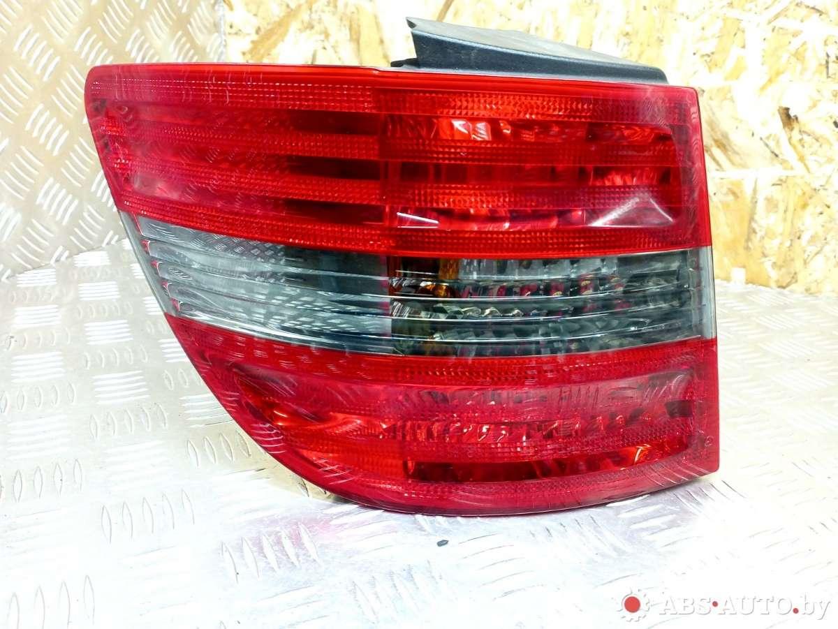 фонарь задний левый Mercedes-Benz B-Класс W245 2008, 2.0 л., OM 640.941, дизель, АКПП, A1698200377, A1698202564 - фото №1