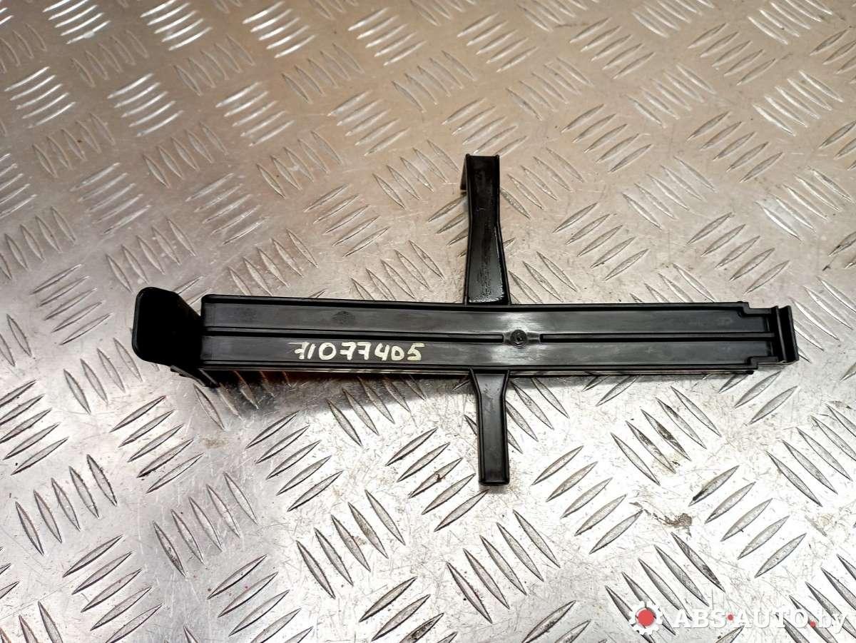 Кронштейн полки багажника Mercedes-Benz B-Класс W245 2008, 2.0 л., OM 640.941, дизель, АКПП, A1698990110 - фото №1