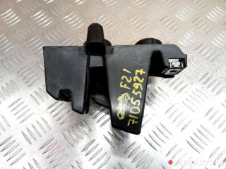 Крепление бампера заднего Citroen C5 2 поколение 2009, 2.2 л., дизель, МКПП, универсал, 9681048380