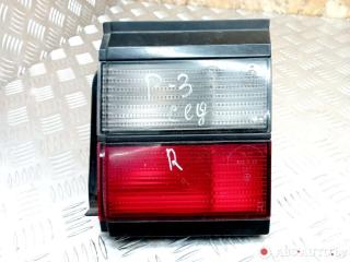 фонарь крышки багажника правый Volkswagen Passat B3 1990, седан, 357945108, 357945259