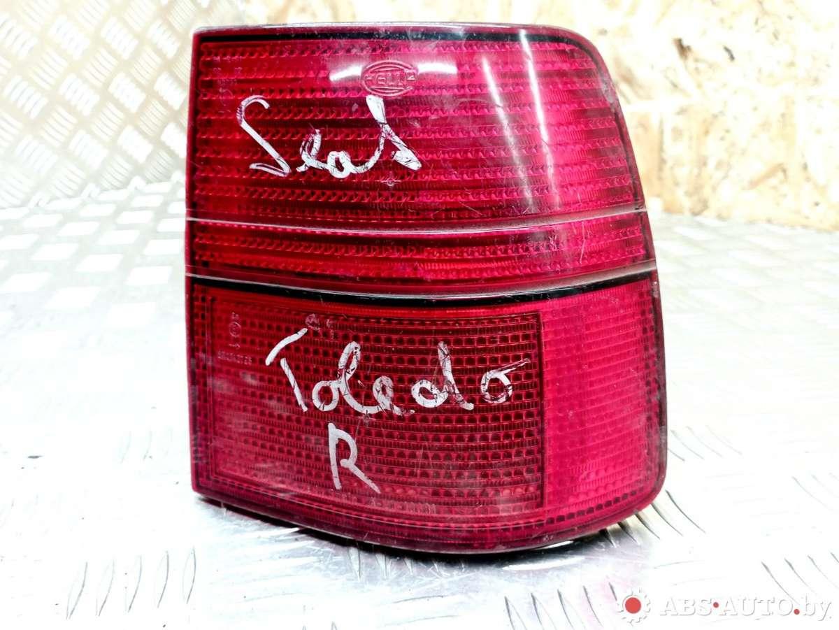 фонарь задний правый SEAT Toledo 1 поколение 1998, хетчбэк 5 дв., 1L0945096A, 96164800, 96163800, W01L0945096E, 6R0142795 - фото №1