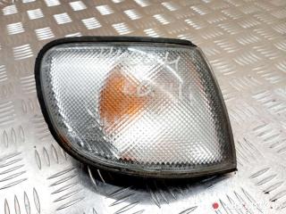 поворотник правый Nissan Sunny N14 1992, 6R010250