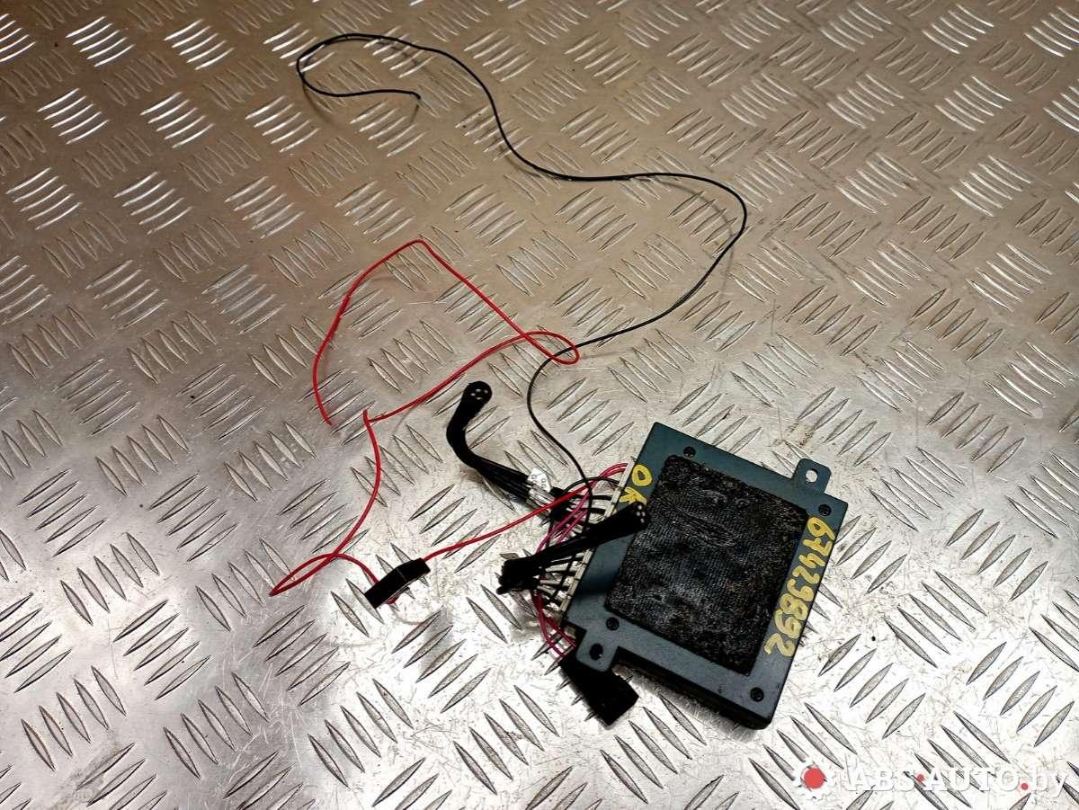 блок управления парктрониками BMW 5 серия F07/F10/F11 2011, E410R032136, 10R032136, 0560122 - фото №1