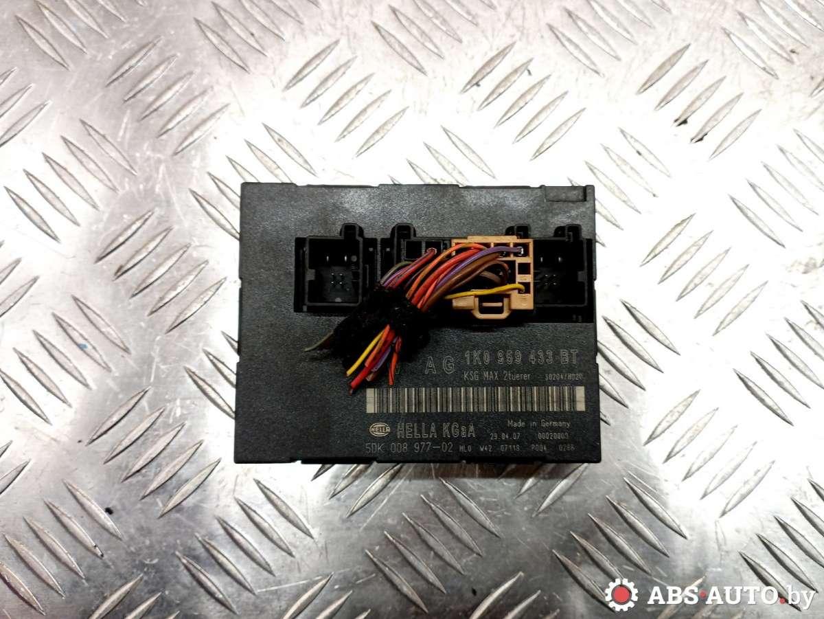 блок комфорта Volkswagen Golf 5 поколение 2007, 1K0959433BT, 5DK00897702 - фото №1