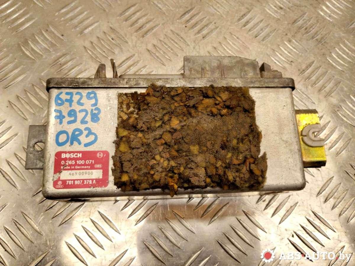 Блок управления ABS/ESP Volkswagen Caravelle T4 1997, дизель, 0265100071, 701907379A - фото №1