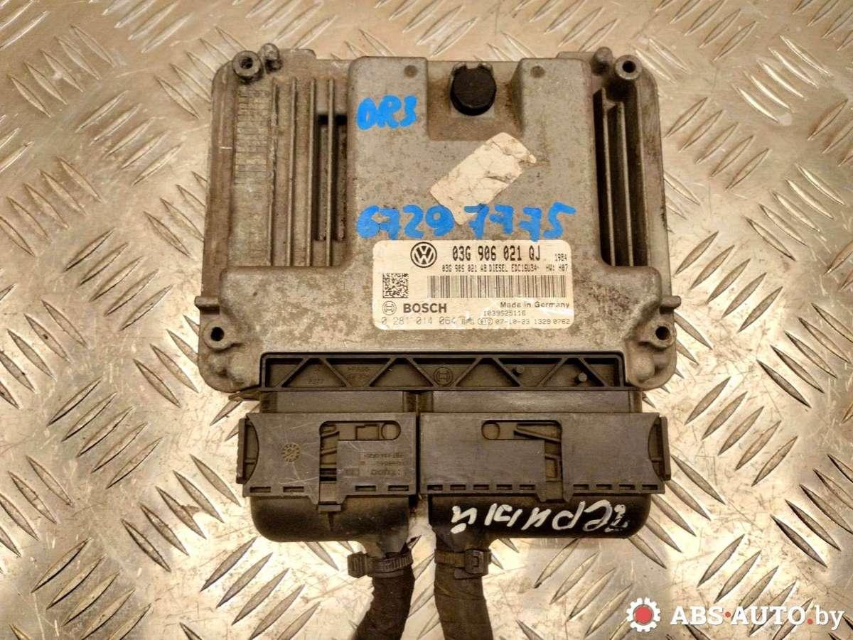 блок управления двигателем Volkswagen Golf 5 поколение 2003, дизель, 03G906021QJ - фото №1