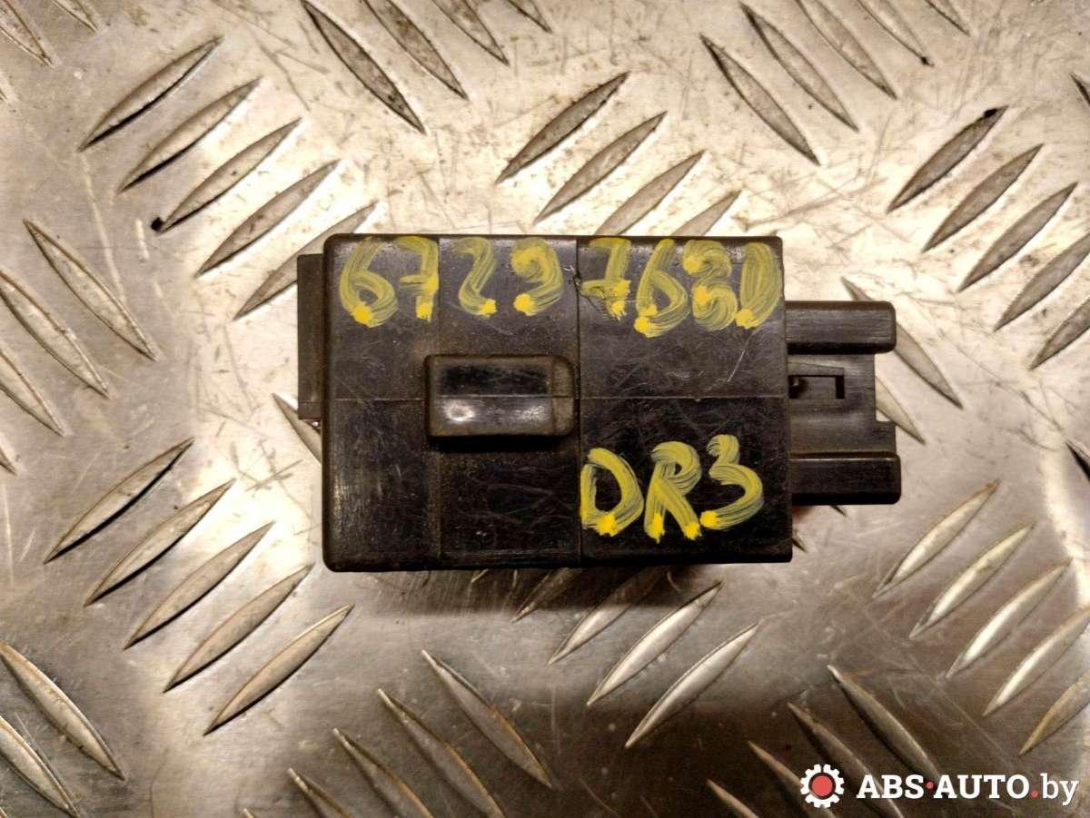 блок управления центральным замком Mazda 323 5 поколение 1997, BCIE67830 - фото №1