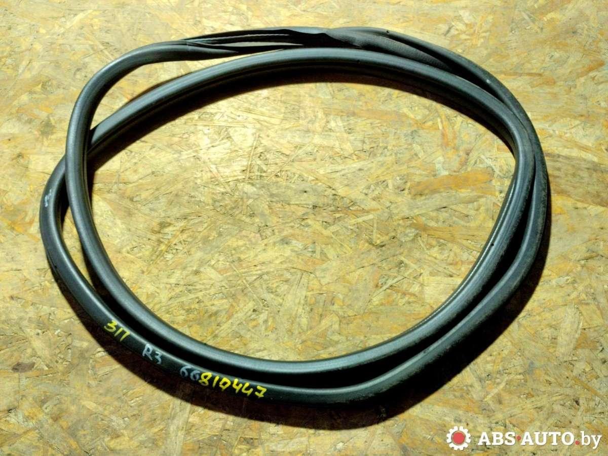 уплотнитель двери Peugeot 307 1 поколение 2004, 2.0 л., МКПП, хетчбэк 5 дв. - фото №1