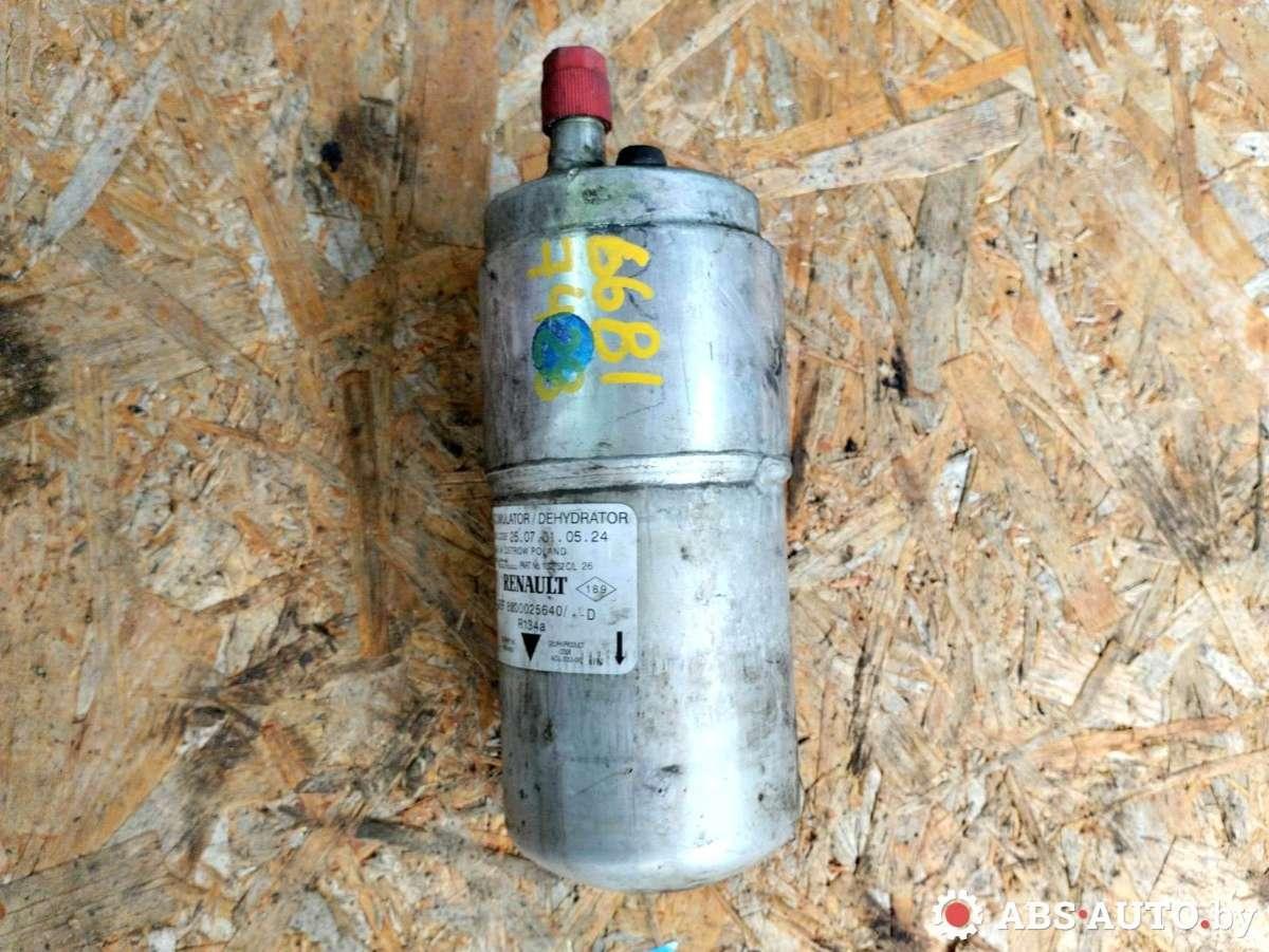 осушитель кондиционера Renault Laguna 2 поколение 2003, 1.9 л., дизель, МКПП, универсал, 2709040313, 06561452, 8200025640 - фото №1