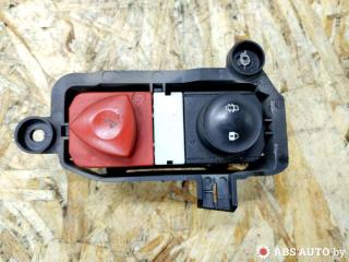 кнопка аварийной сигнализации Renault Grand Scenic 2 поколение 2006, 1.9 л., дизель, МКПП, минивэн, 8200407415, 8200095493, 8200109723, 8200107808, 8200407416, 88040009, 88040001, 88040002, 88040003, 88040010