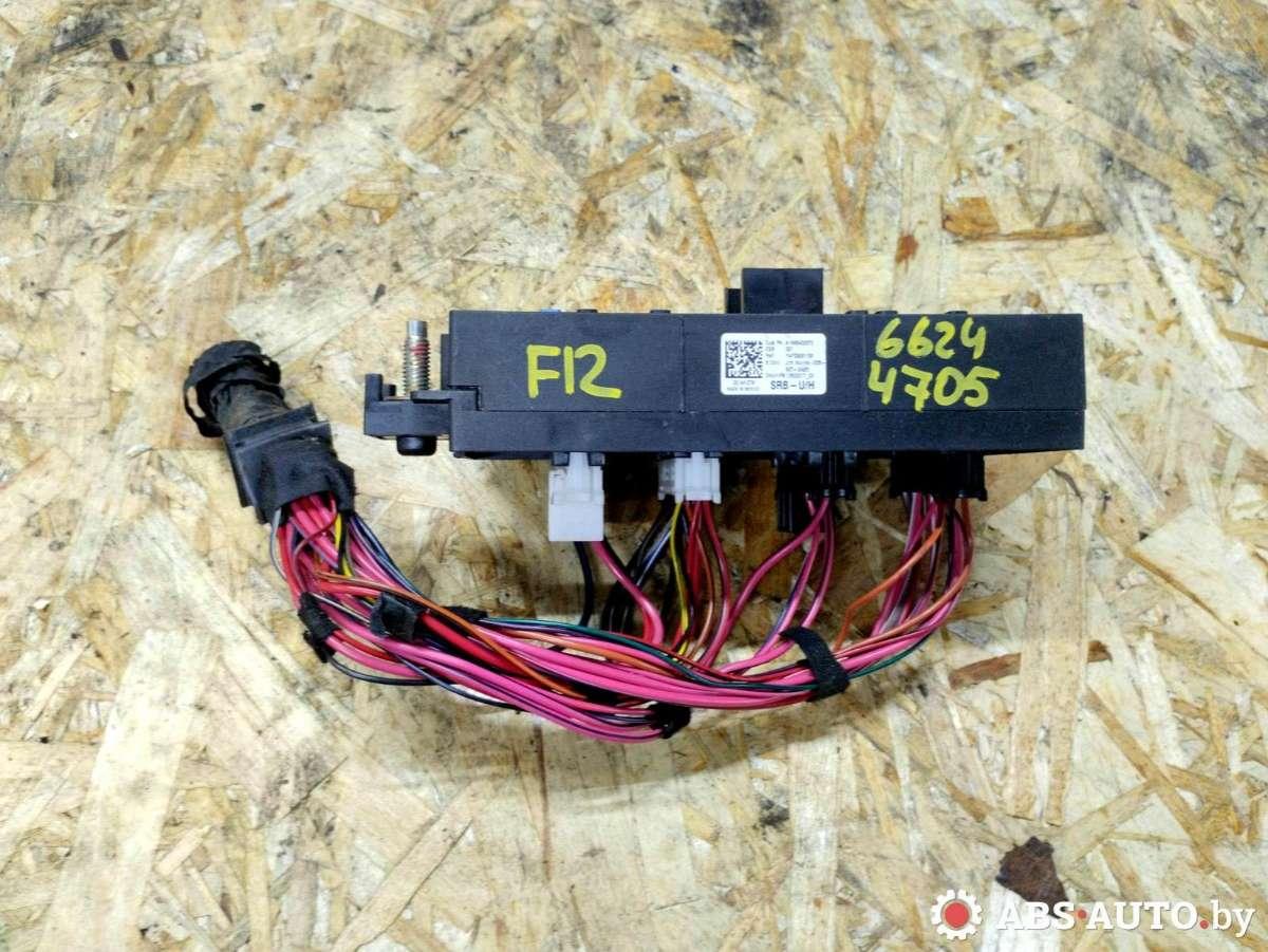 блок предохранителей Mercedes-Benz M-Класс W164 2008, 3.0 л., OM642 DE30LA, дизель, АКПП, хетчбэк 5 дв., A1645402972, 1645402972, 1360221703 - фото №1