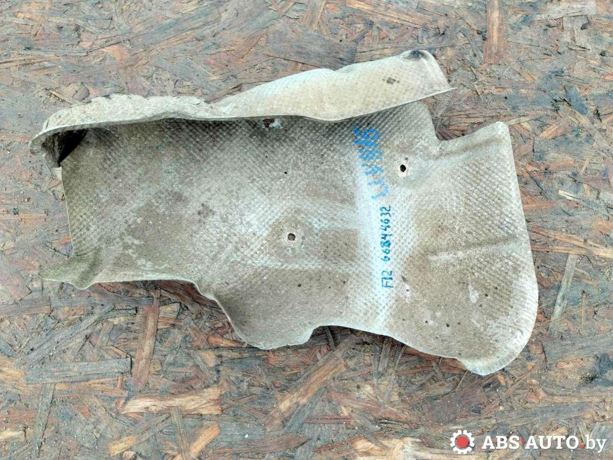 тепловой экран глушителя Mercedes-Benz M-Класс W164 2008, 3.0 л., OM642 DE30LA, дизель, АКПП, хетчбэк 5 дв., A1646820571, 1646820571 - фото №1