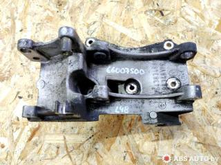 кронштейн генератора Citroen C5 1 поколение 2003, 2.0 л., дизель, МКПП, седан, 9643834880, 96348179, 96348183
