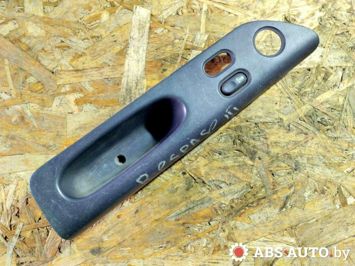 кнопка стеклоподъемника двери Renault Espace 3 поколение 2002, 7700875647, 77008223335, 7701686910, 7701674897 - фото №1