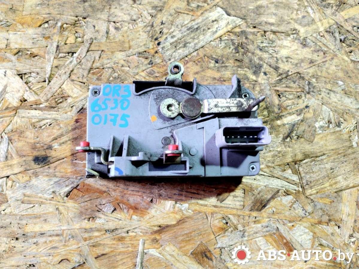 замок двери передней правой Citroen Jumpy 1 поколение 2004 - фото №1